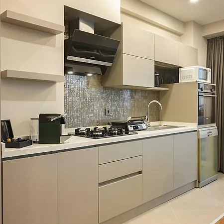 Alodger Sirius Town Lara شقة