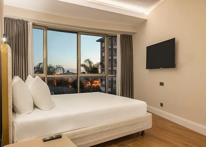 Alodger Sirius Town Lara Apartament *