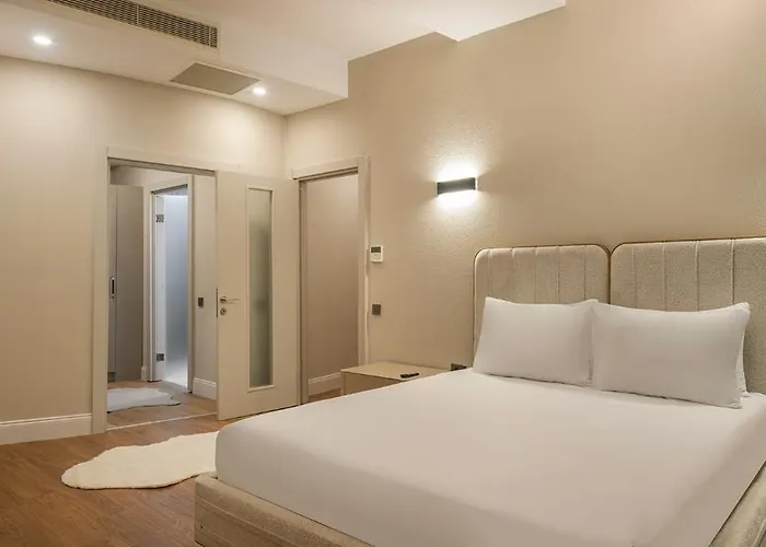 Alodger Sirius Town Lara Apartament *