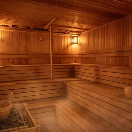 Alodger Sirius Town Lara