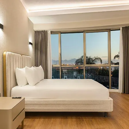 Alodger Sirius Town Lara *