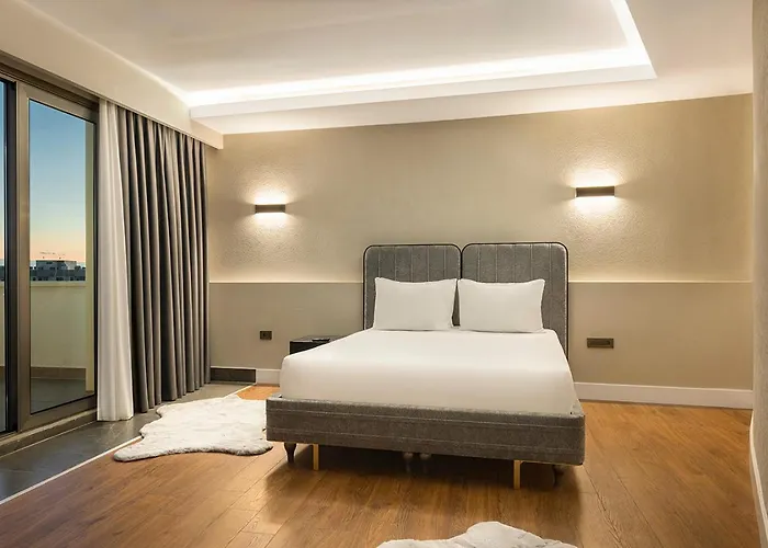 Alodger Sirius Town Lara *